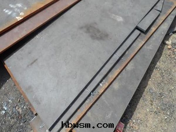 耐磨中(zhōng)闆